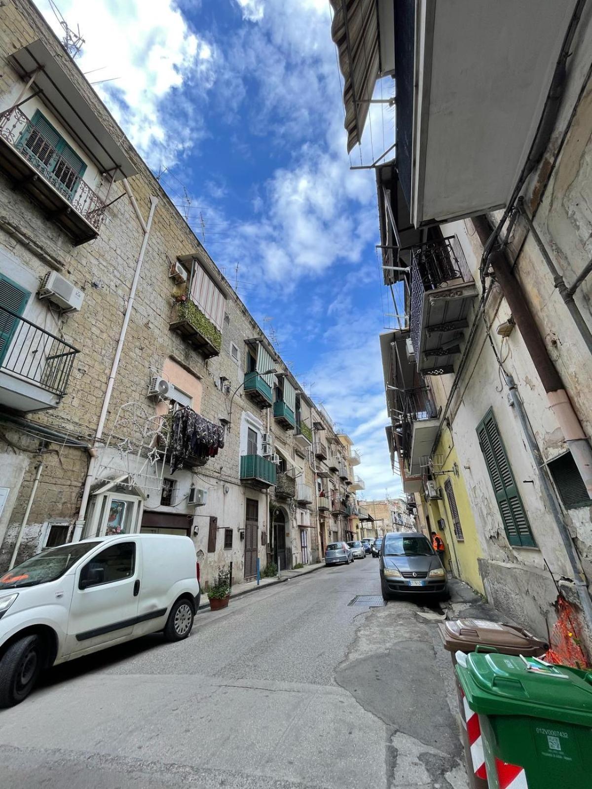 Charm E Chic Apartment Naples Exterior photo